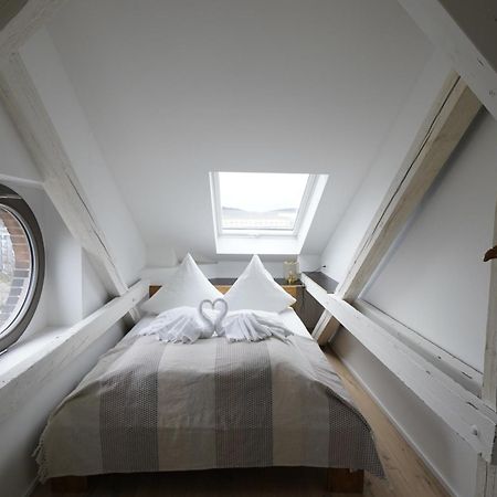 Kuenstlerzimmer Im Kulturhaus Haeselburg Gera Eksteriør billede