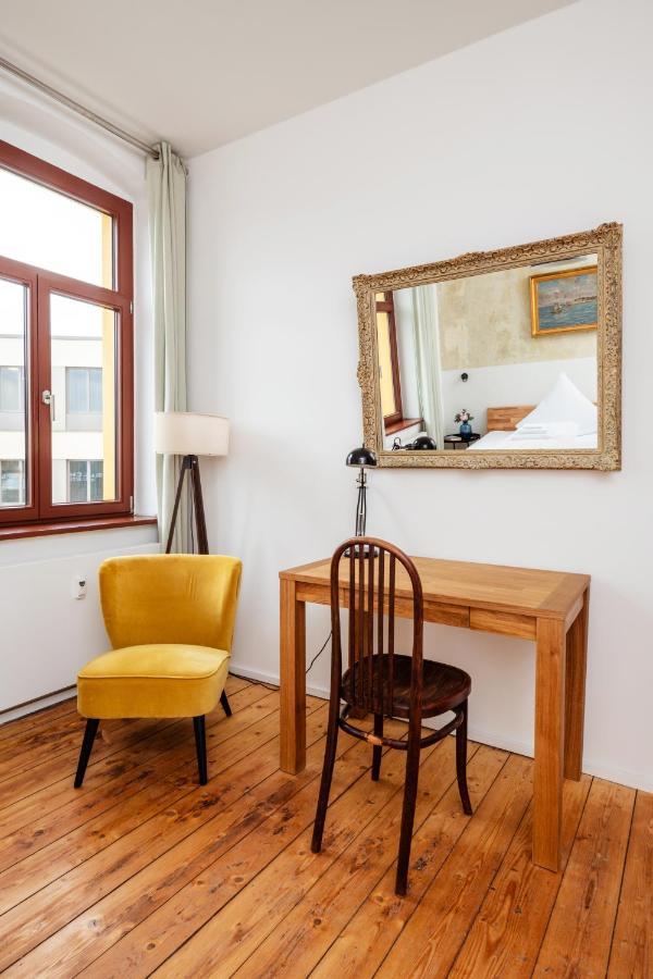 Kuenstlerzimmer Im Kulturhaus Haeselburg Gera Eksteriør billede