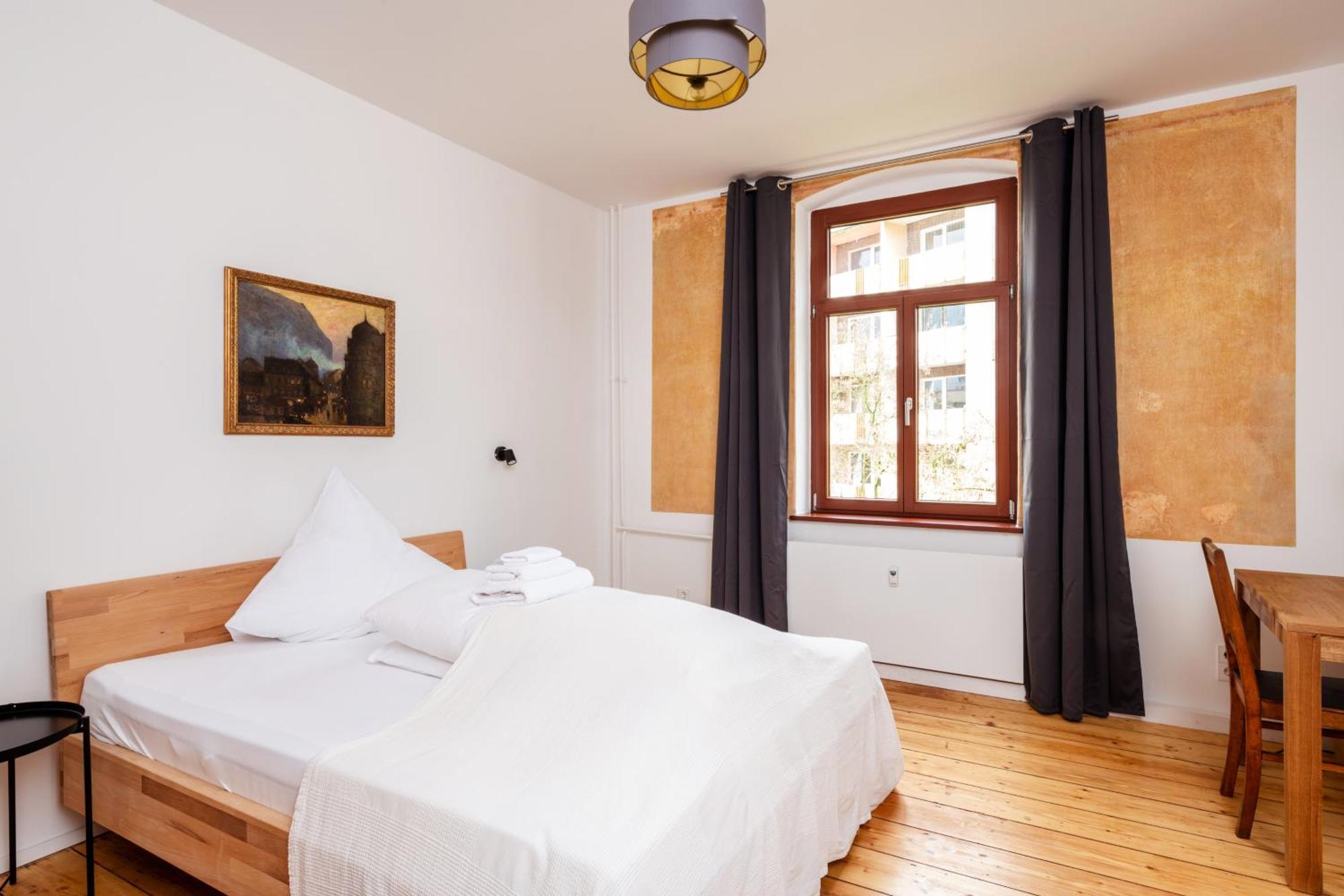 Kuenstlerzimmer Im Kulturhaus Haeselburg Gera Eksteriør billede
