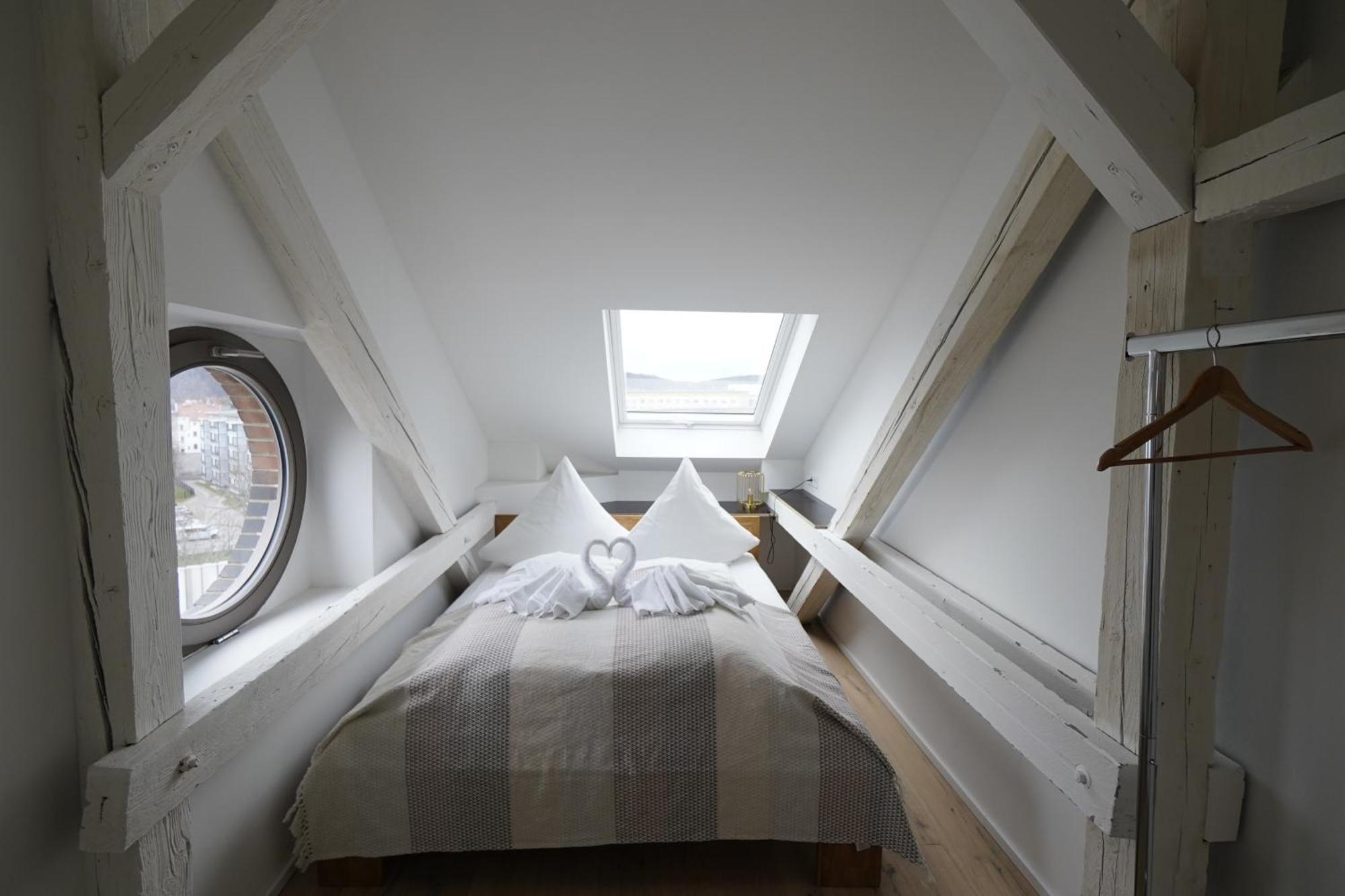 Kuenstlerzimmer Im Kulturhaus Haeselburg Gera Eksteriør billede