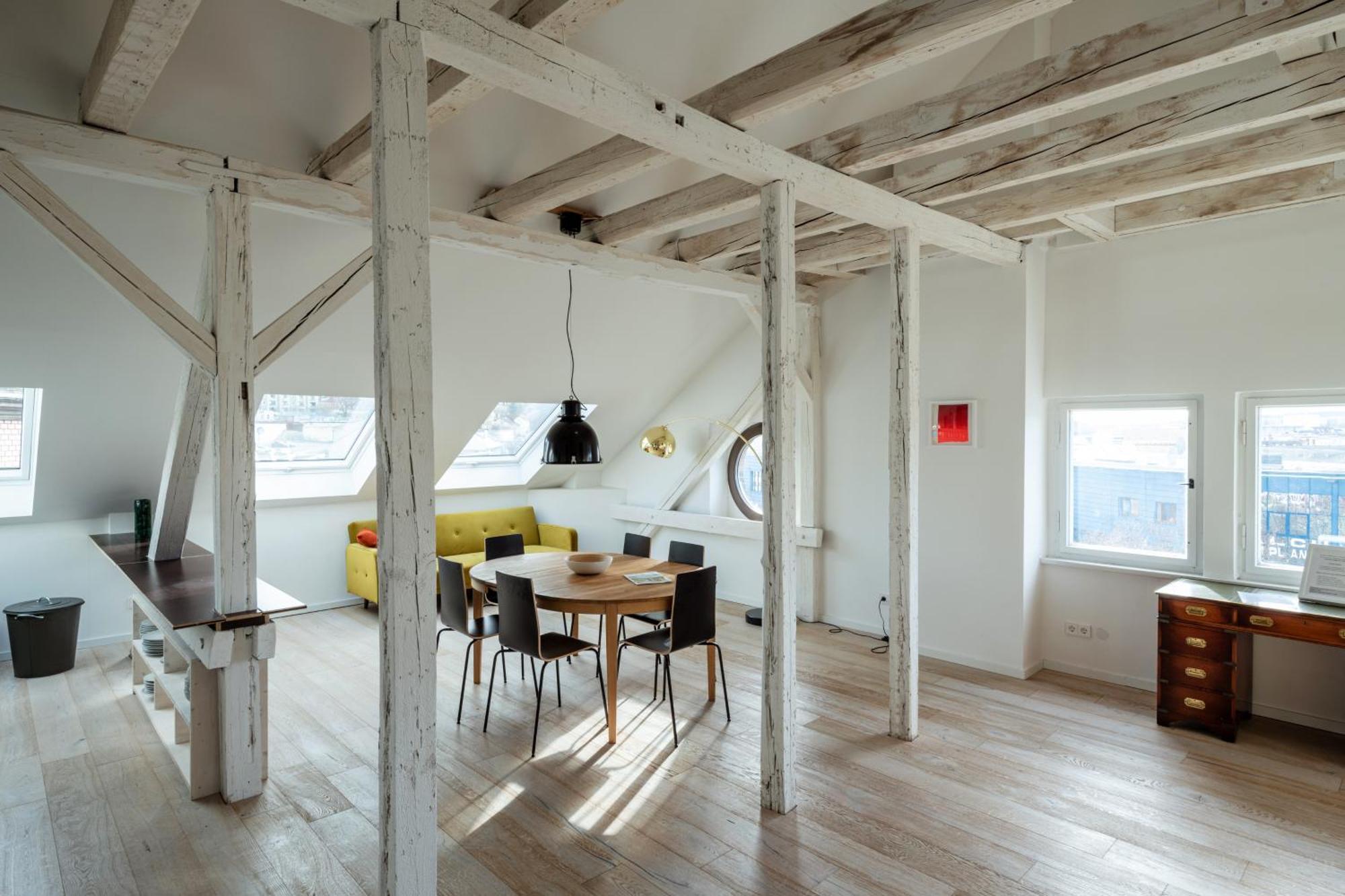 Kuenstlerzimmer Im Kulturhaus Haeselburg Gera Eksteriør billede